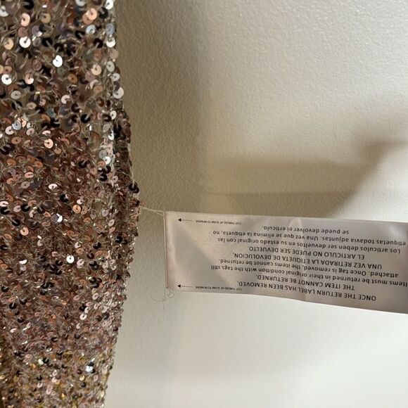 Mac Duggal embellished sequins ombré color long gown with slit style 5064 size 6 - Picture 10 of 15